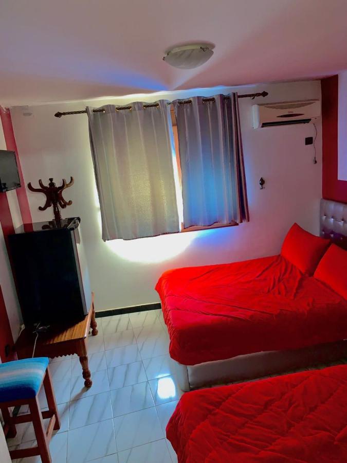 Hotel Sevilla Шавен Екстер'єр фото