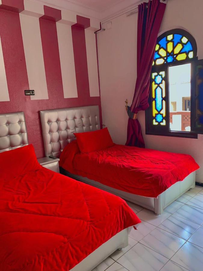 Hotel Sevilla Шавен Екстер'єр фото